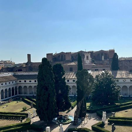 Camera X2 Con Splendida Vista Sulle Terme Di Diocleziano E Sul Chiostro Di Michelangelo ローマ エクステリア 写真