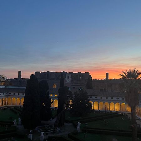 Camera X2 Con Splendida Vista Sulle Terme Di Diocleziano E Sul Chiostro Di Michelangelo ローマ エクステリア 写真